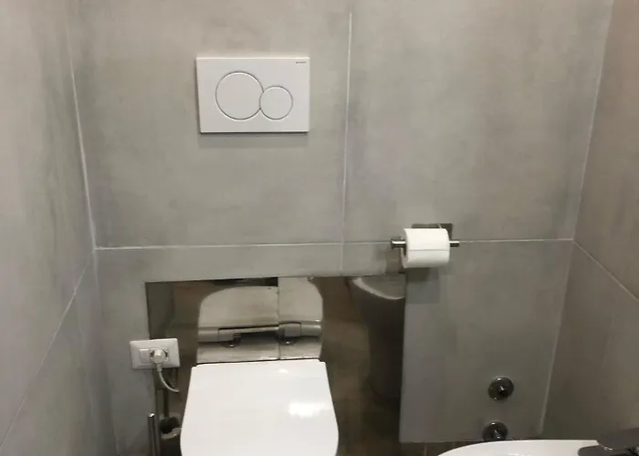 Alojamento de Acomodação e Pequeno-almoço Vatican 4*